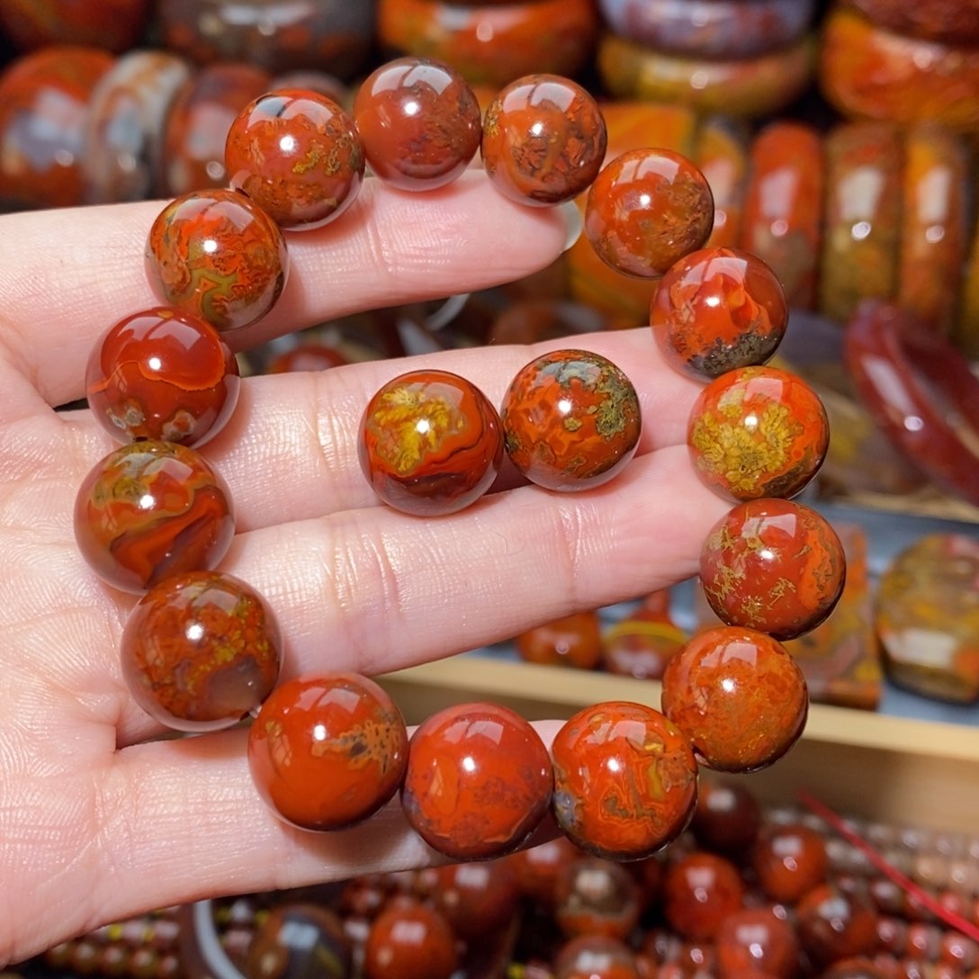 玛瑙/玉髓手镯合金龍*战国红