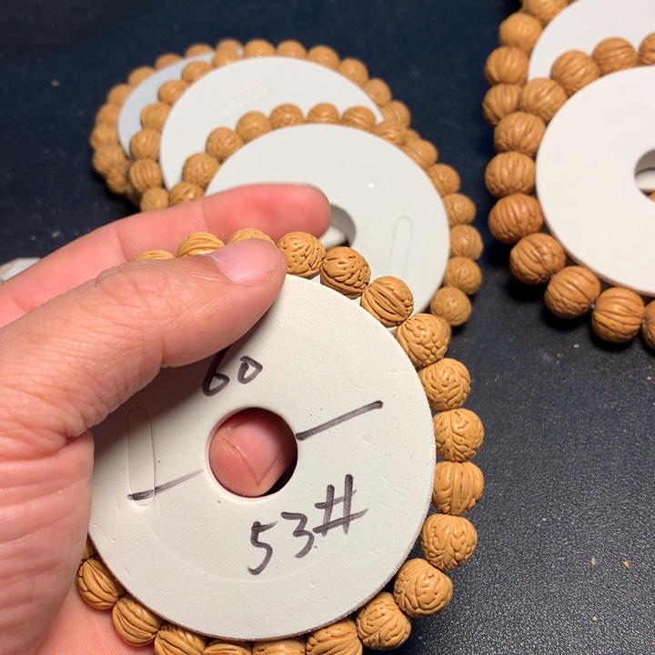 桃核吊坠53号健健康康了