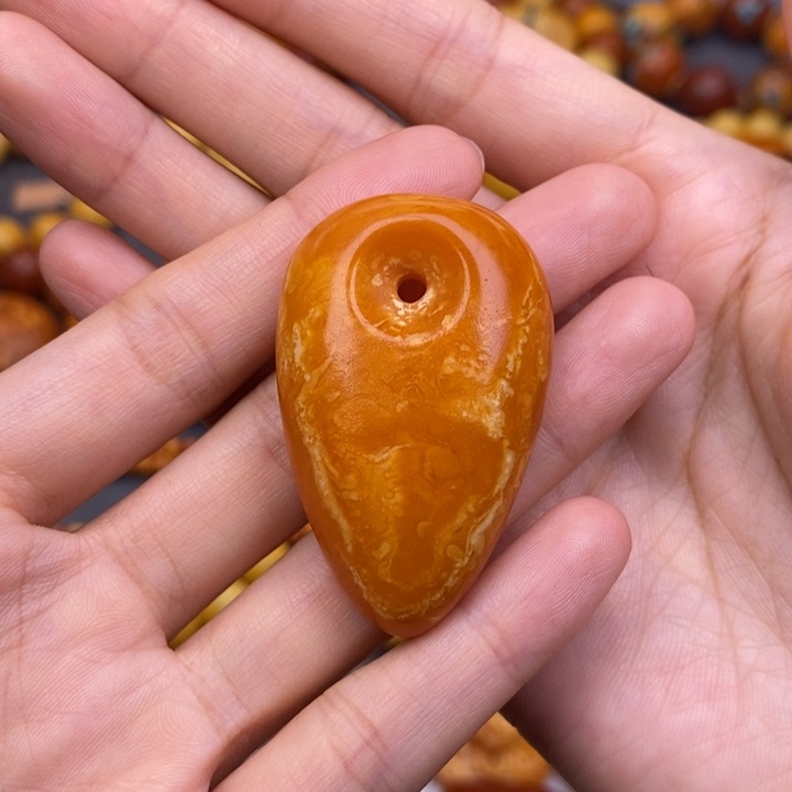 琥珀未镶嵌裸石蜜蜡M