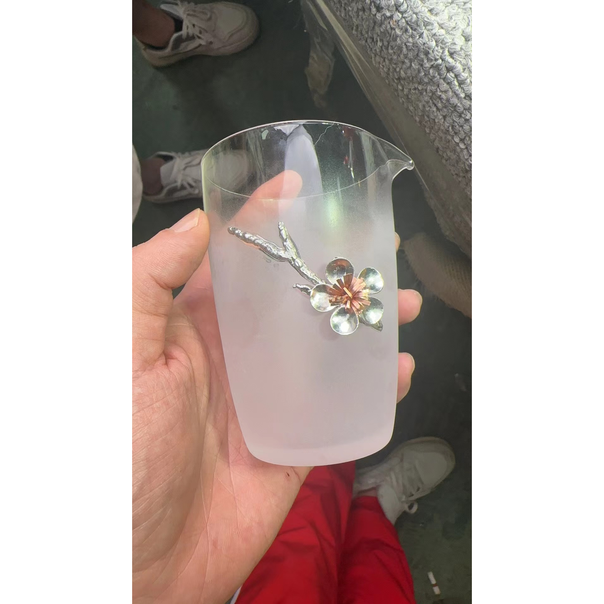 银梅花磨砂玻璃公道