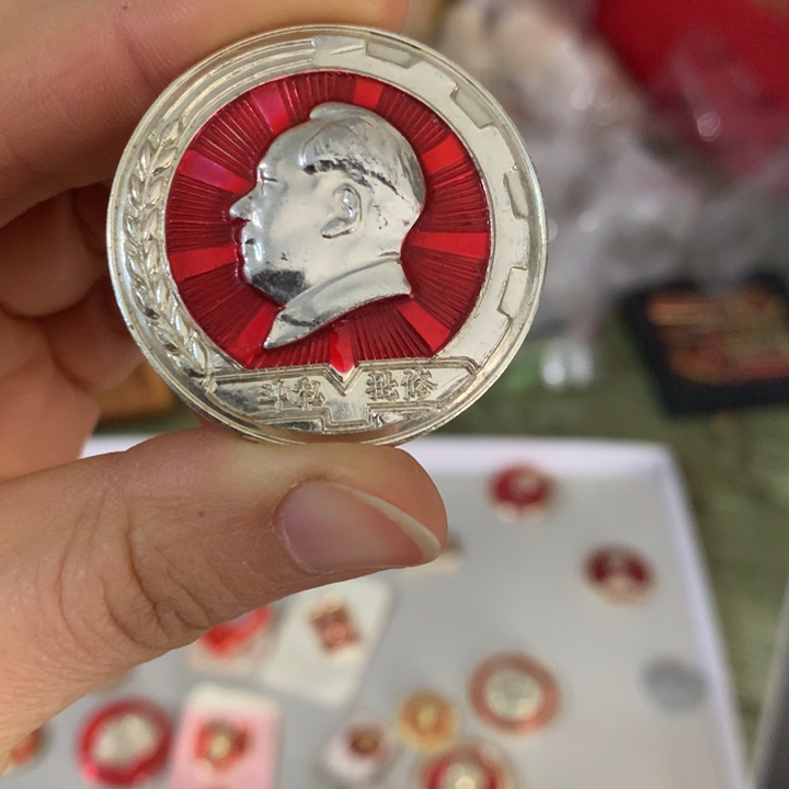 瓷片像章111111111111