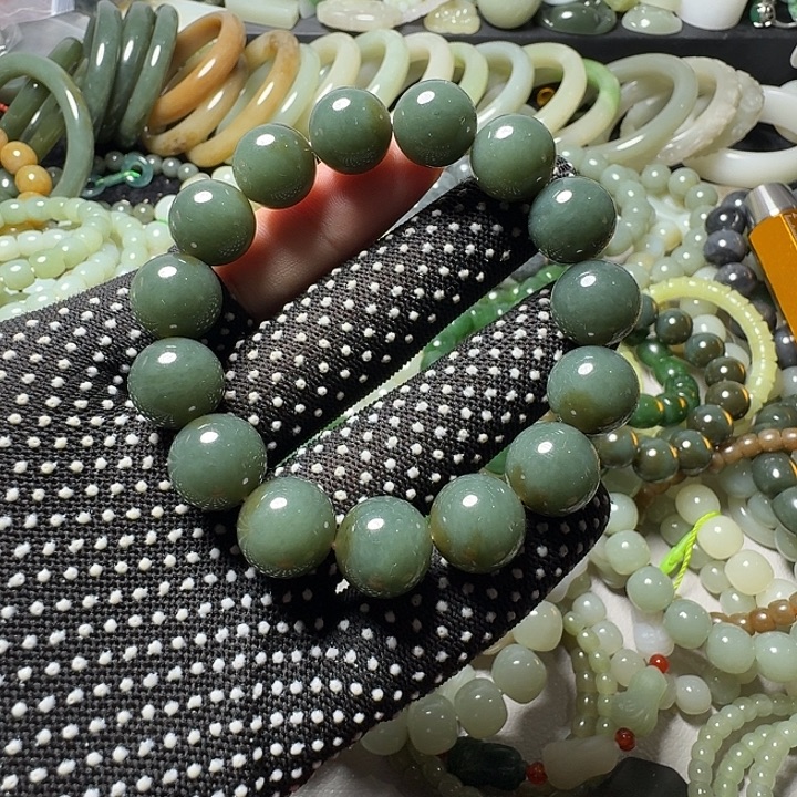 金***.和田玉未镶嵌手链卡14