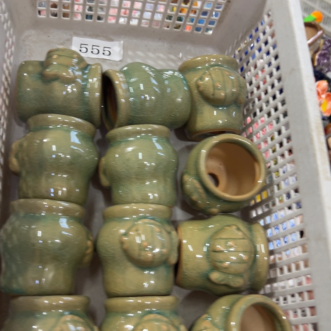 12个花盆满20元发货，随意退款的拉黑