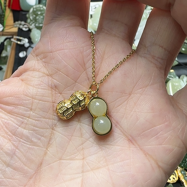 颈饰银S925镶嵌和田玉