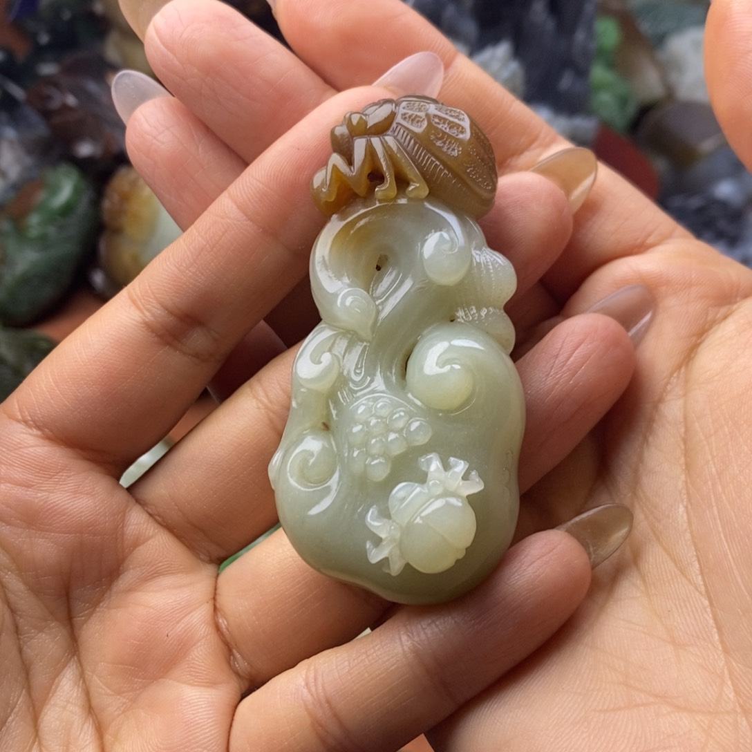 和田玉挂件未镶嵌