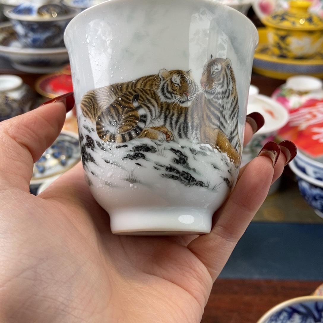 8*陶瓷艺术家的作品是一种非常