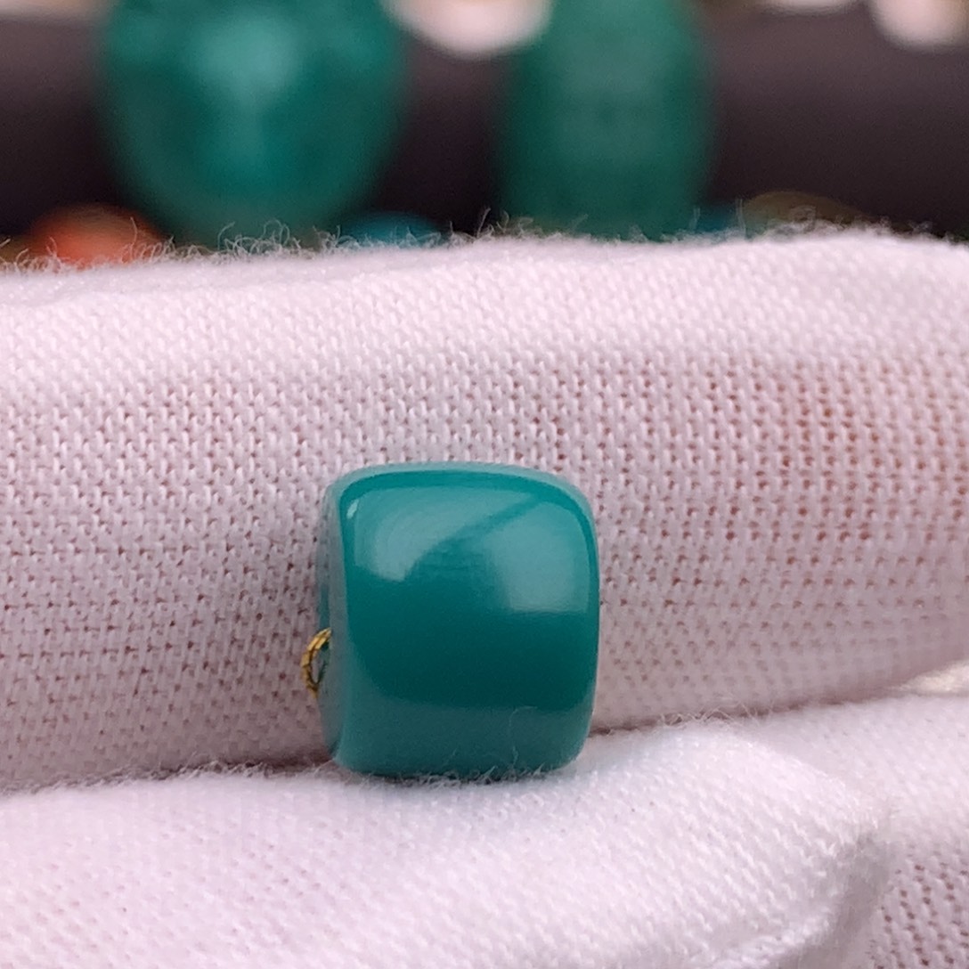 绿松石未镶嵌车挂