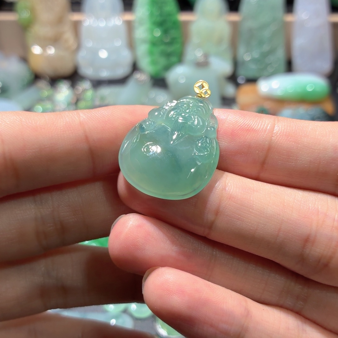 翡翠18K金镶嵌吊坠(不含链)