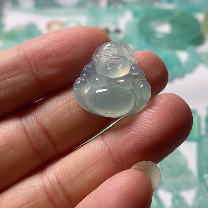 未镶嵌蛇纹石玉颈饰