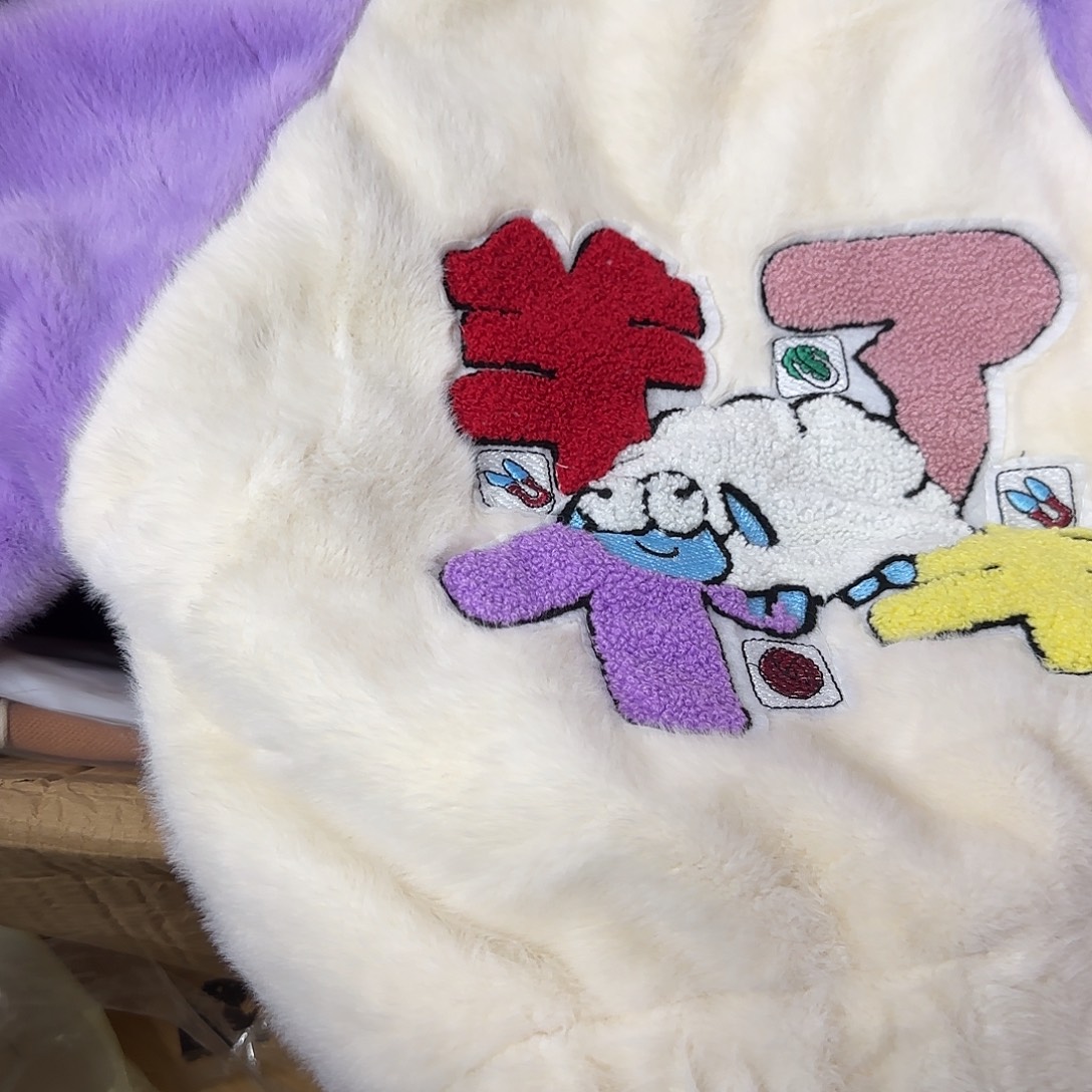 3岁对一只兔子有着无限