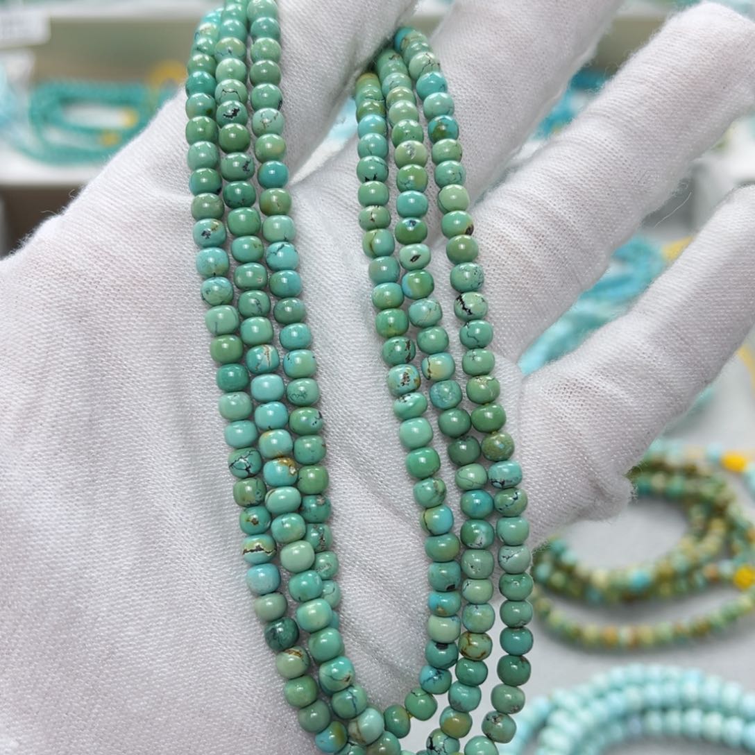 绿松石绿松石未镶嵌