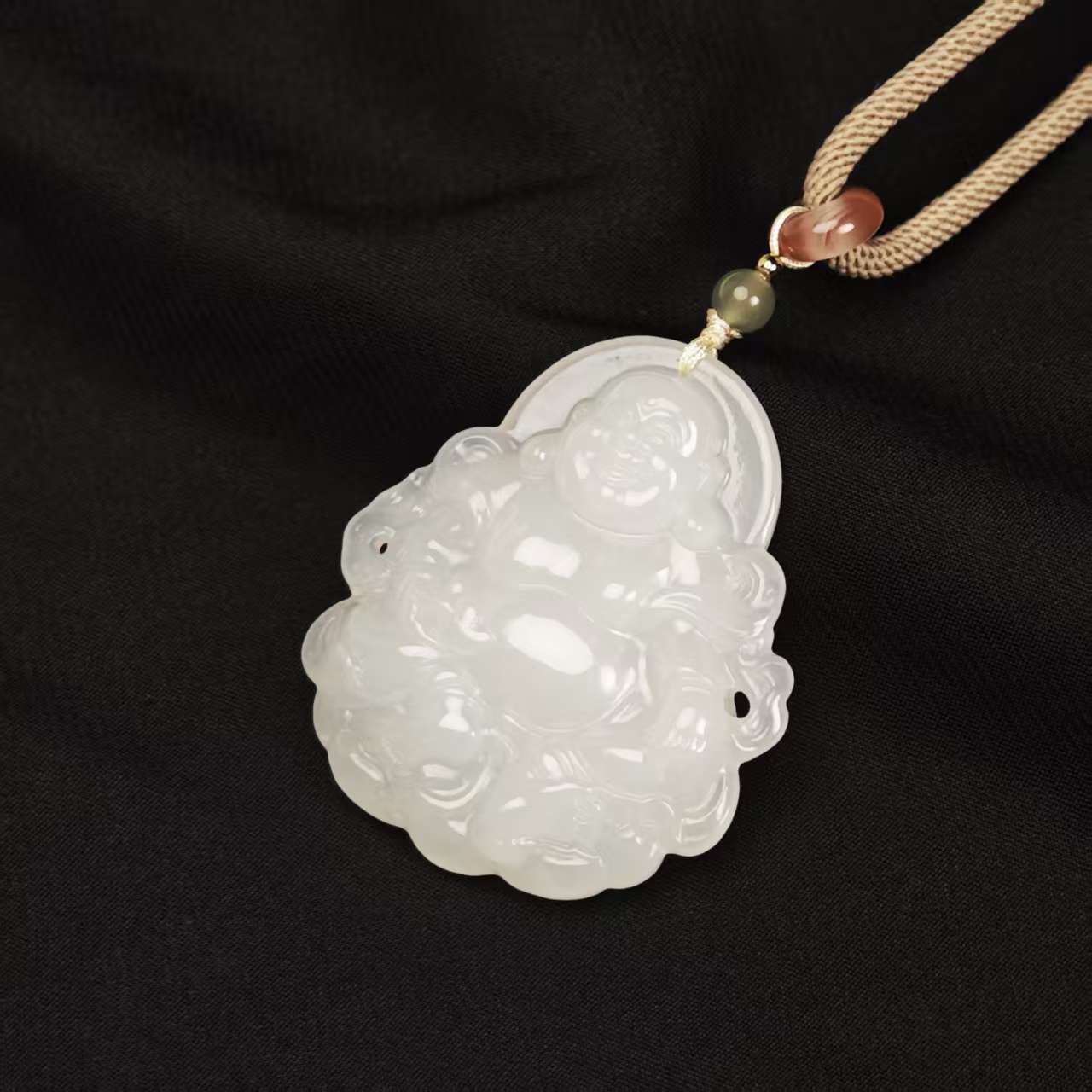【普陀山欢喜】和田玉佛公吊坠（发货多样性一件）J10165