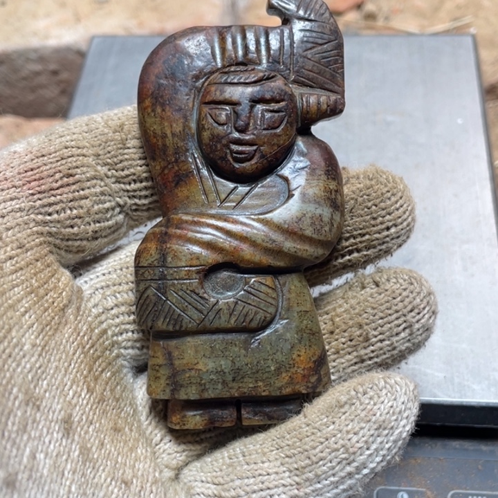 和田玉（糖玉）未镶嵌颈饰