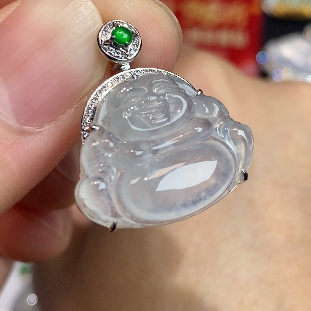 翡翠颈饰18K金镶嵌佛公