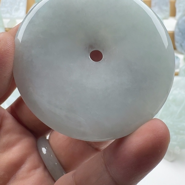 翡翠未镶嵌颈饰天然缅甸A货翡翠