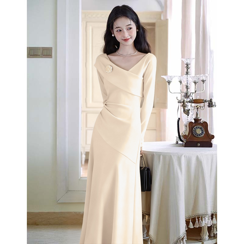 【素夕】【送胸花】大气温柔风气质长裙高级感打底长袖连衣裙女D4012