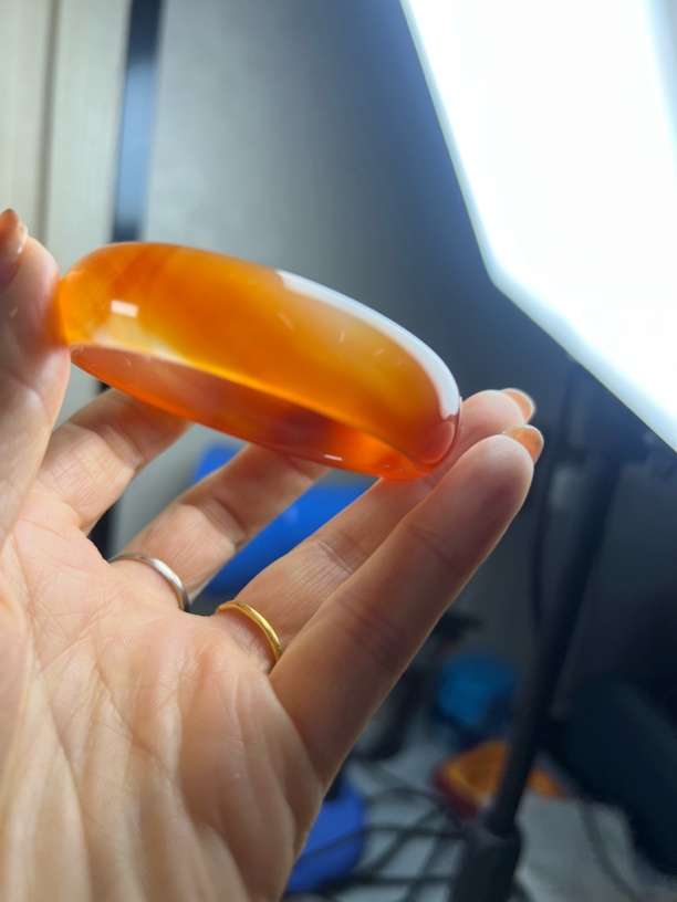 纯天然锦鲤玛瑙手镯