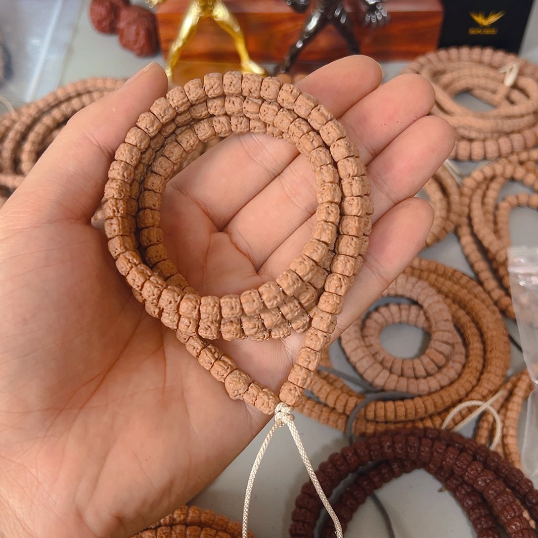 山***蘇吊坠文玩核桃山有扶苏