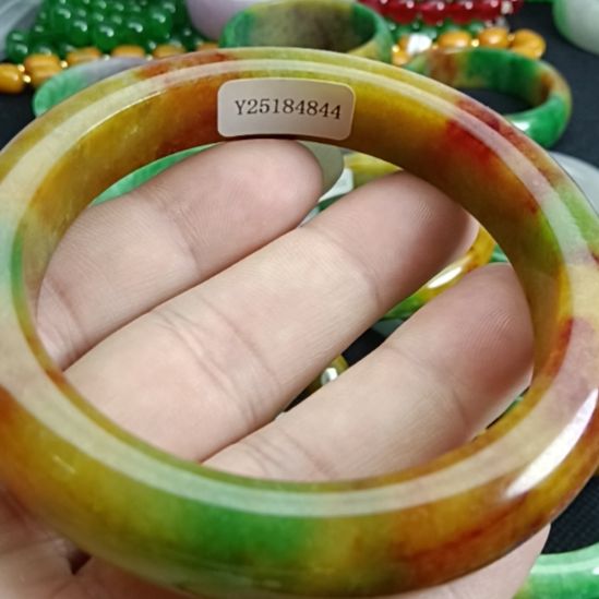 飞***海翡翠未镶嵌挂件翡翠