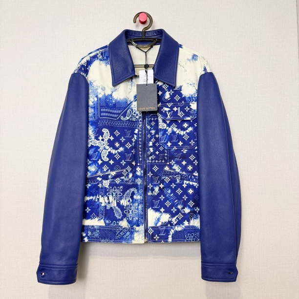 未使用 LouisVuitton/路易威登 腰果花满印皮衣外套/46/编号12109