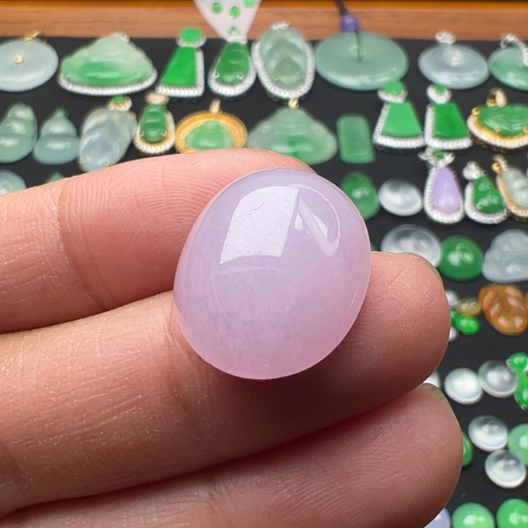 翡翠颈饰未镶嵌蛋18.2