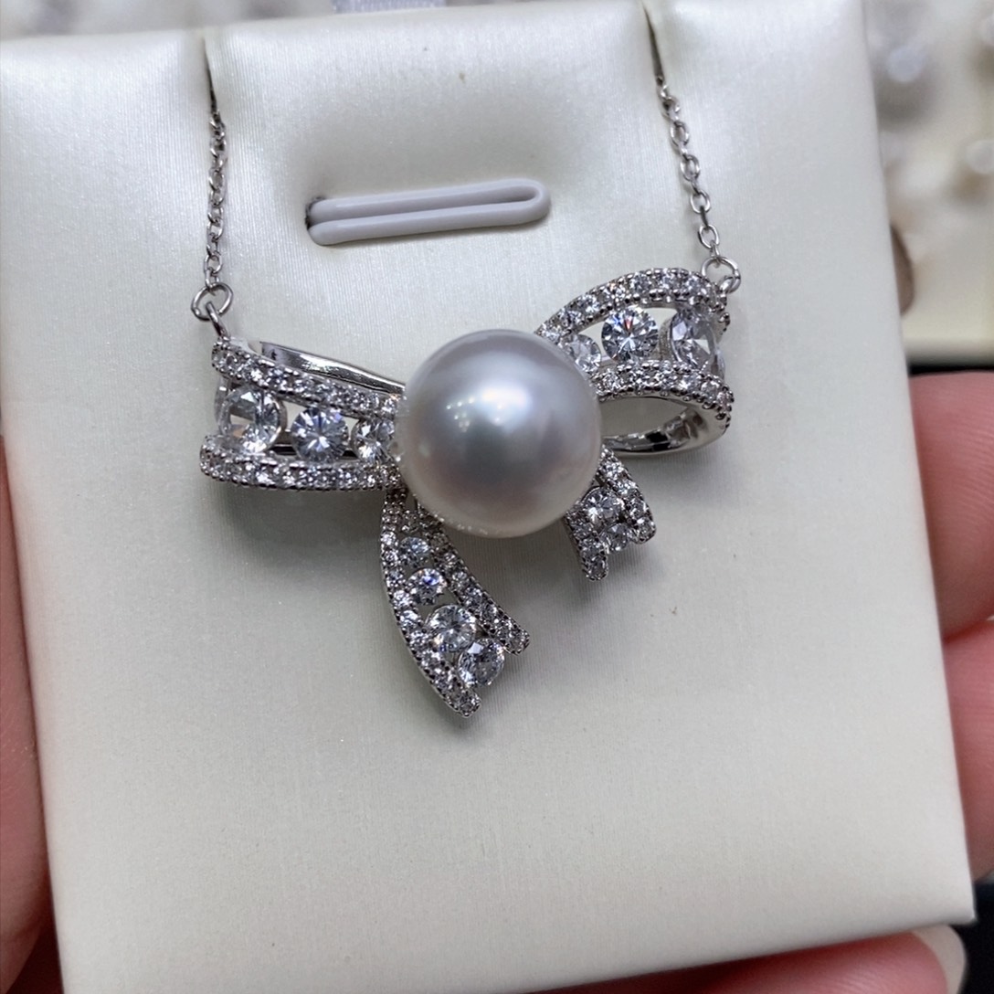 海水珍珠颈饰银S925镶嵌10-11mm面无瑕，亏清