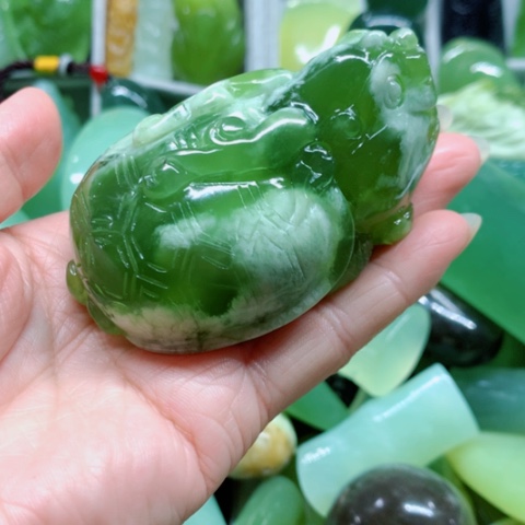 未镶嵌蛇纹石玉手把件