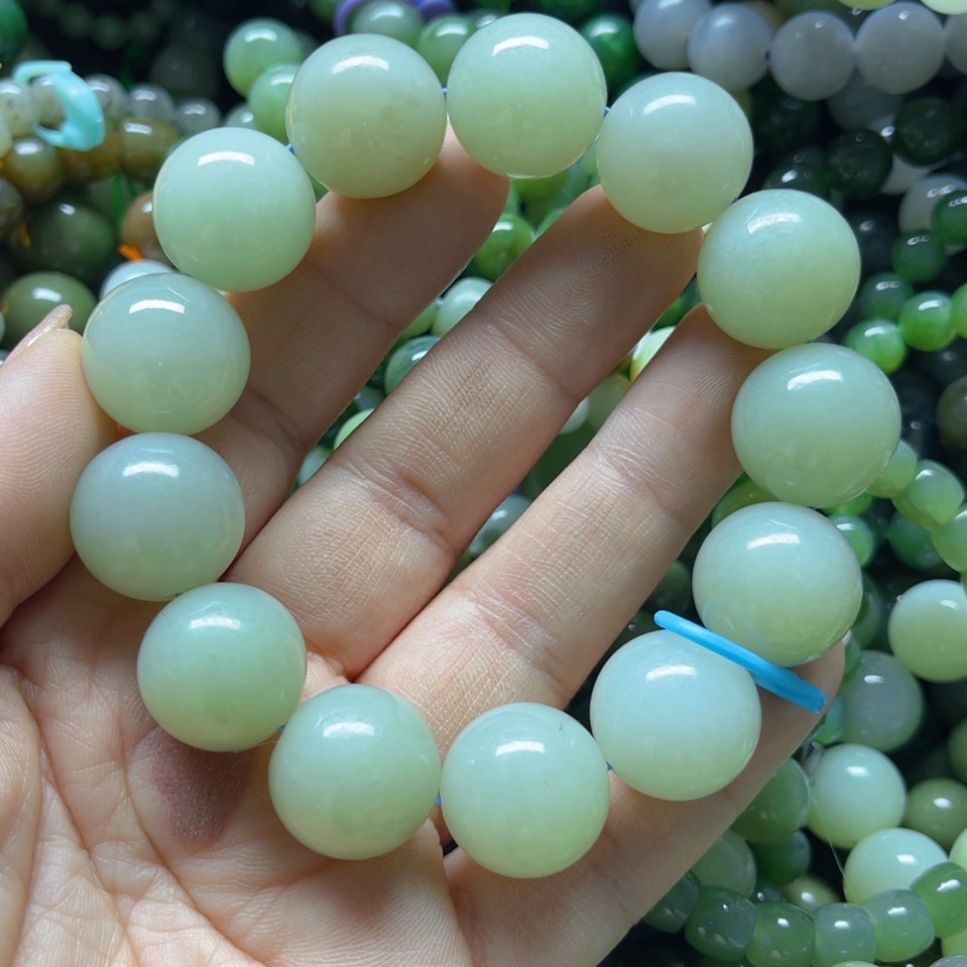 和田玉手链未镶嵌