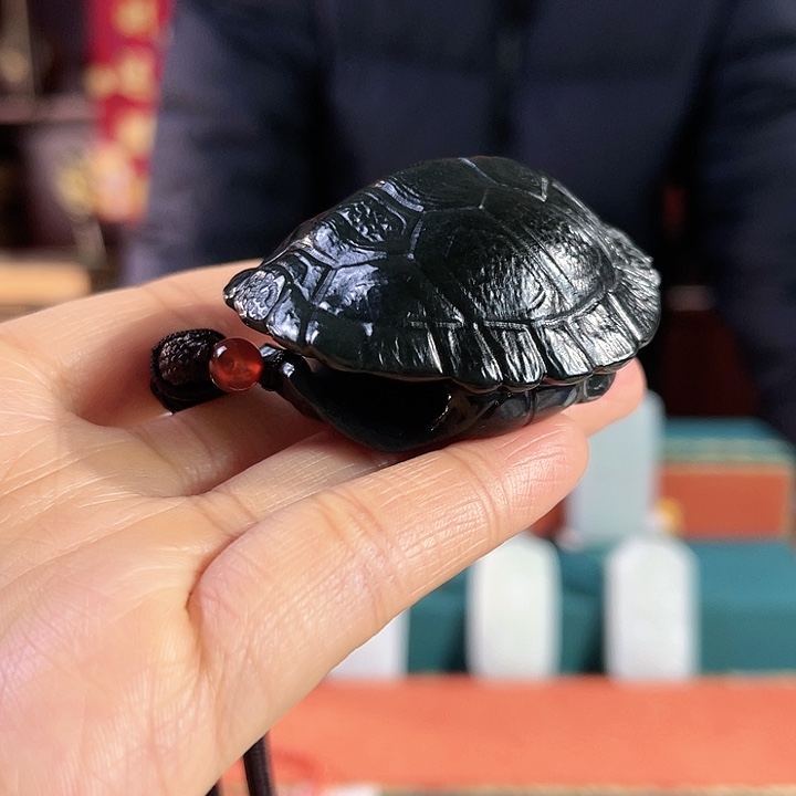 和田玉吊坠未镶嵌