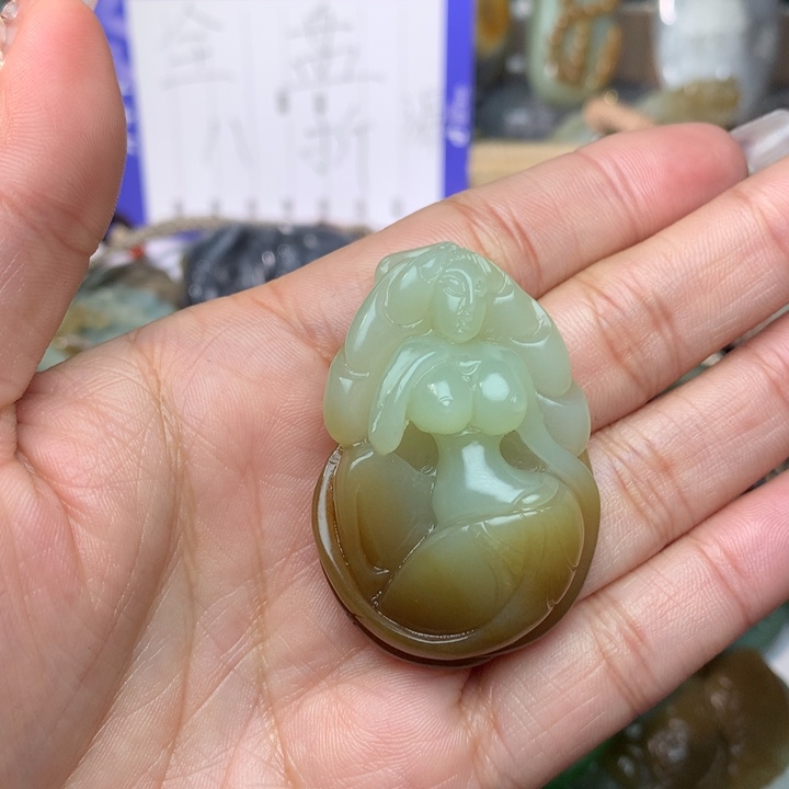 和田玉挂件未镶嵌请***鬼