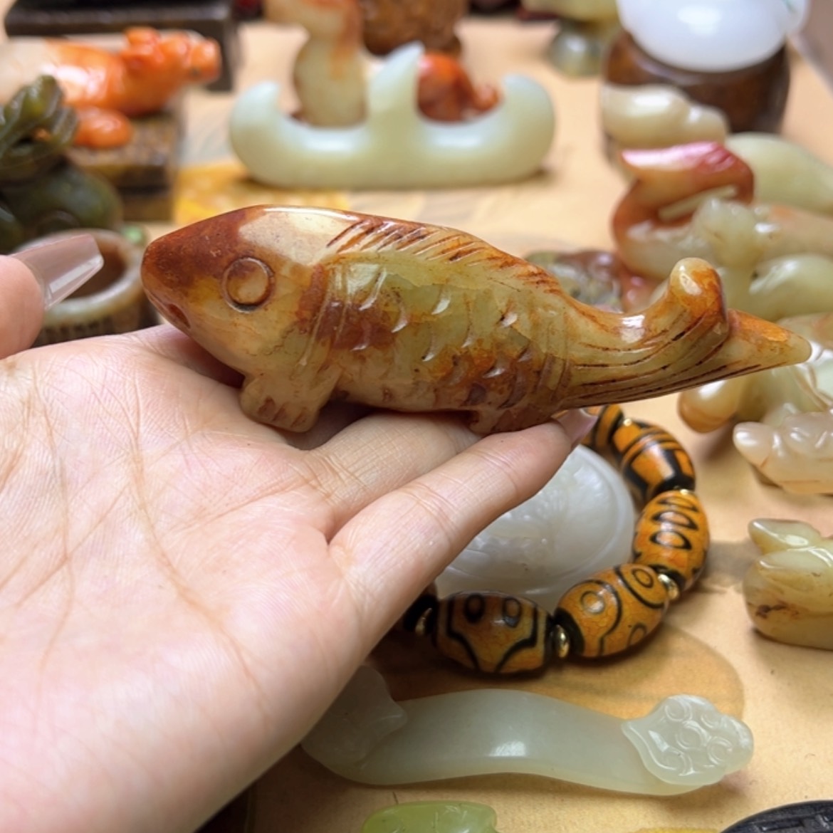 【闪购商品】蛇纹石玉颈饰未镶嵌