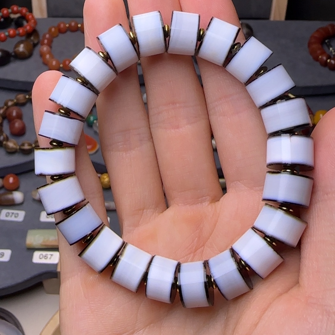 玛瑙/玉髓未镶嵌手链千岁玛瑙剁珠