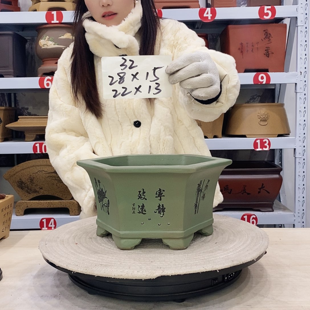 紫砂花盆紫砂花盆