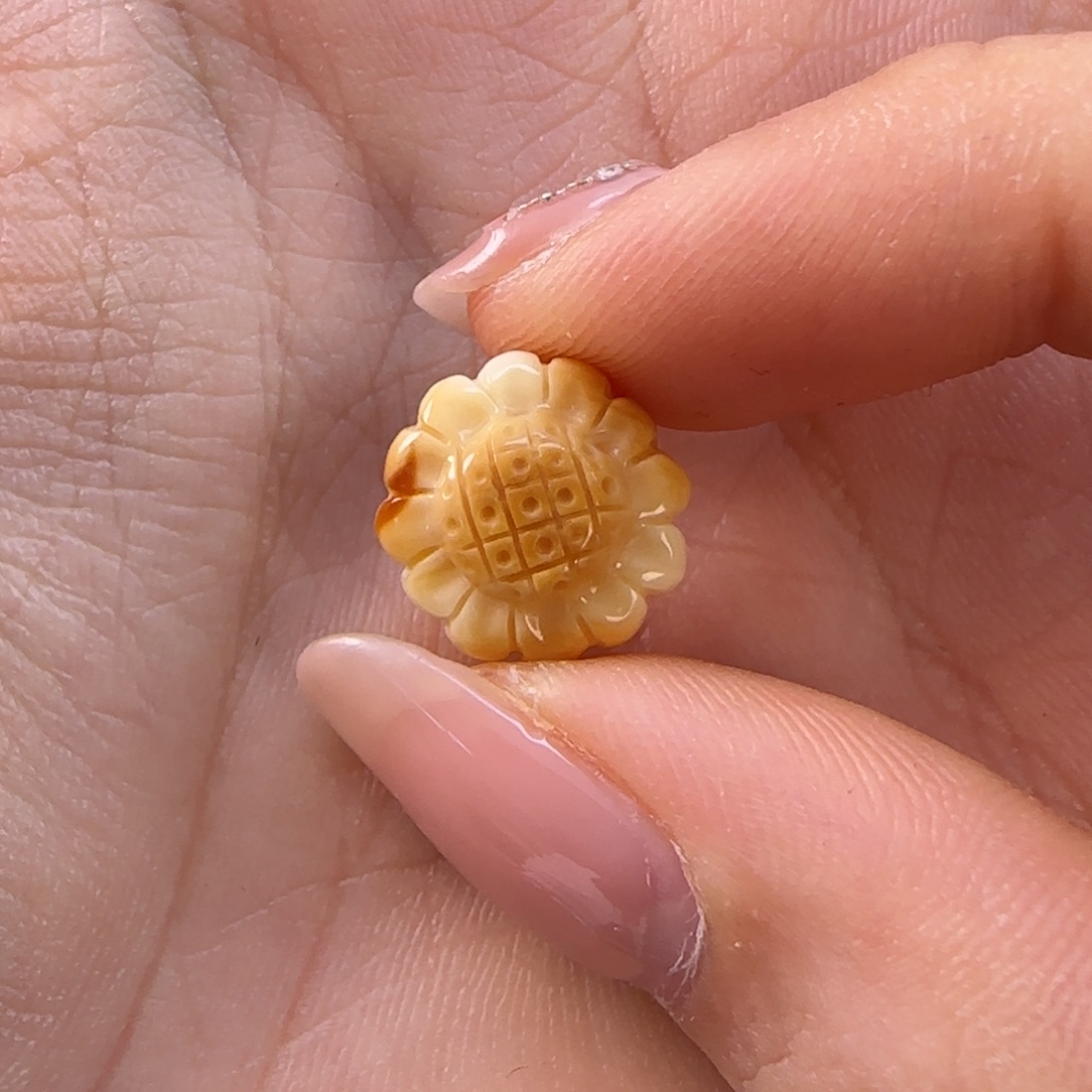 裸石琥珀未镶嵌吐****O琥珀
