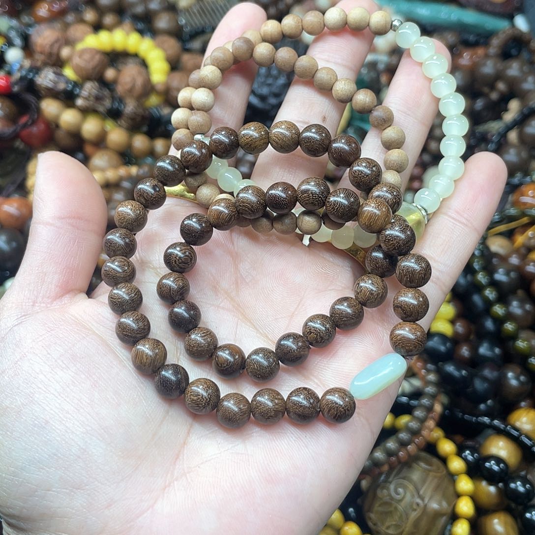 维腊木（绿檀）无事牌