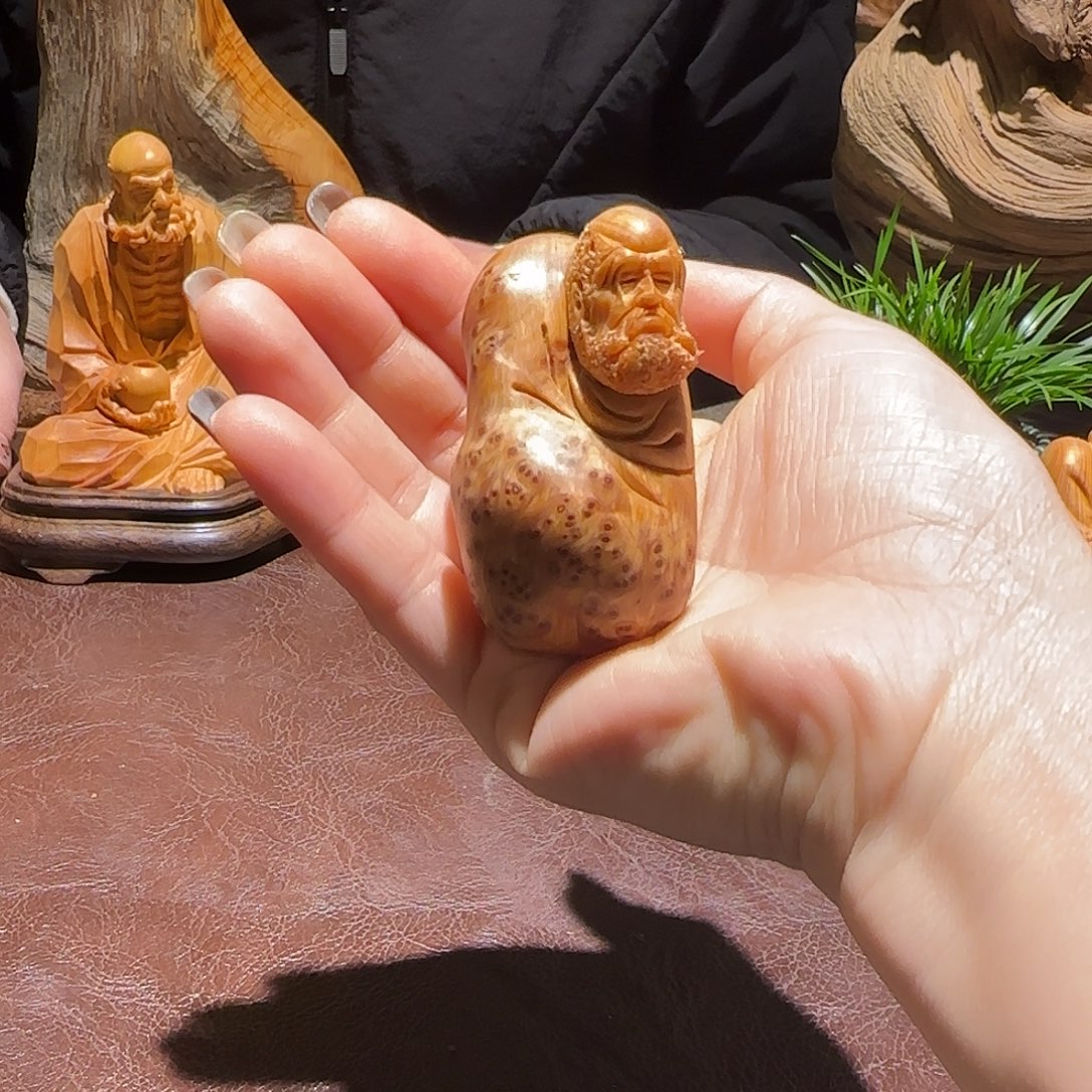 柏木（崖柏）太行集团董事