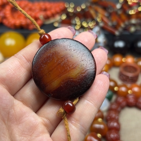 玛瑙/玉髓颈饰未镶嵌