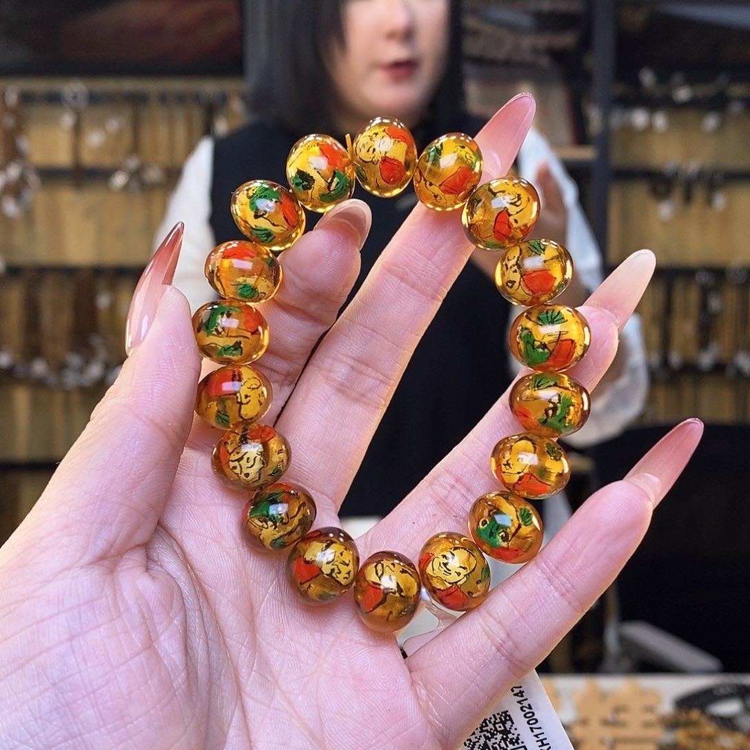 琥珀裸石未镶嵌13m内画