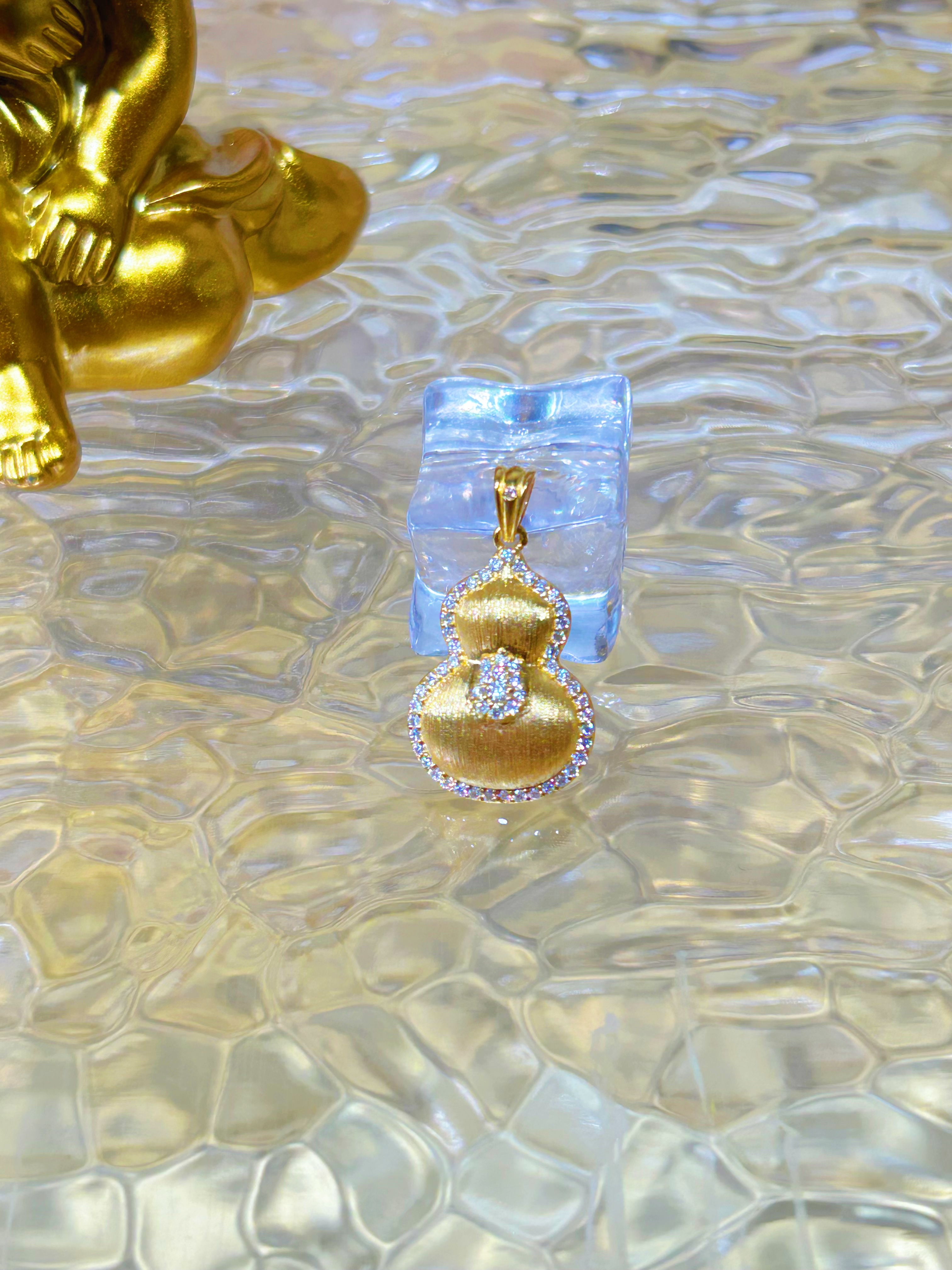 足金999  拉丝葫芦吊坠  黄金镶嵌莫桑  5G工艺