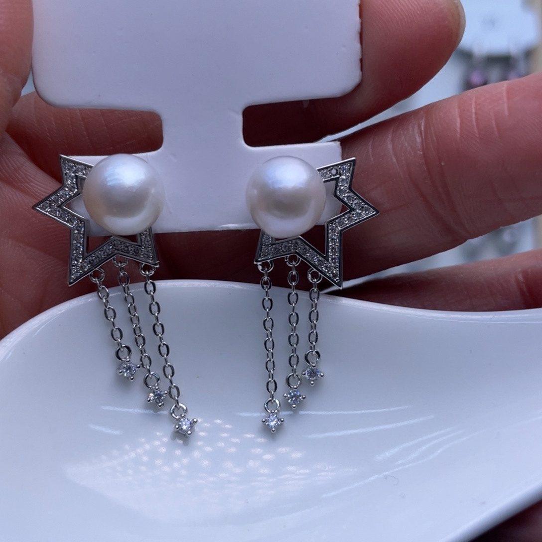 淡水珍珠耳饰未镶嵌