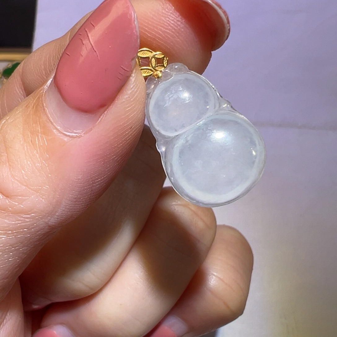 翡翠颈饰18K金镶嵌吊坠