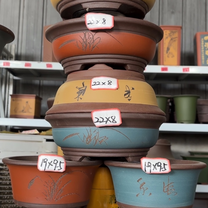 花盆紫砂100-8。  
