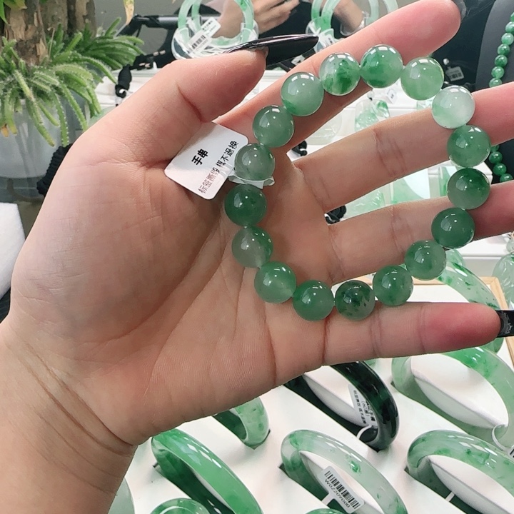 石英质玉手串未镶嵌