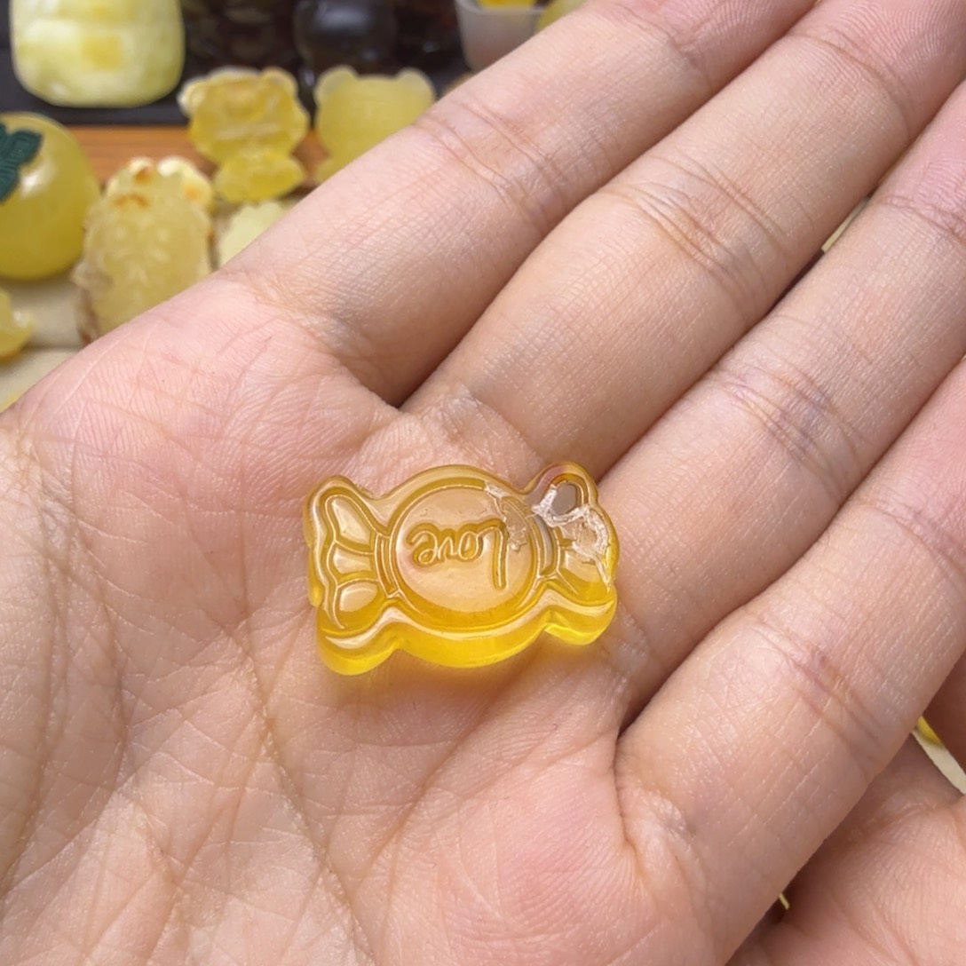 ᥫ***️蜜蜡未镶嵌珠宝奇石