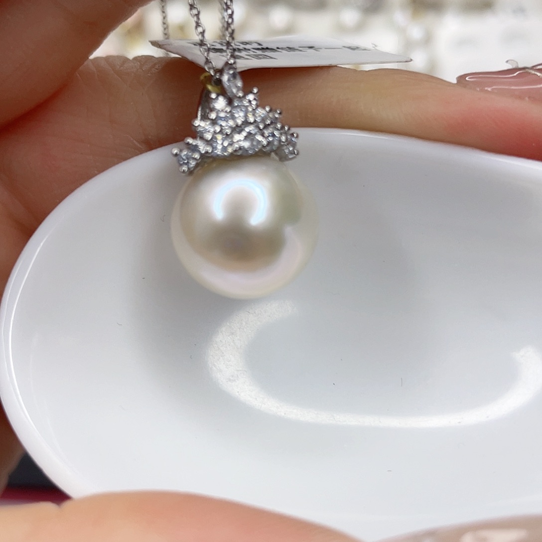 淡水珍珠未镶嵌吊坠(赠链)