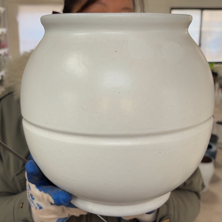 瑕疵高28口20花盆