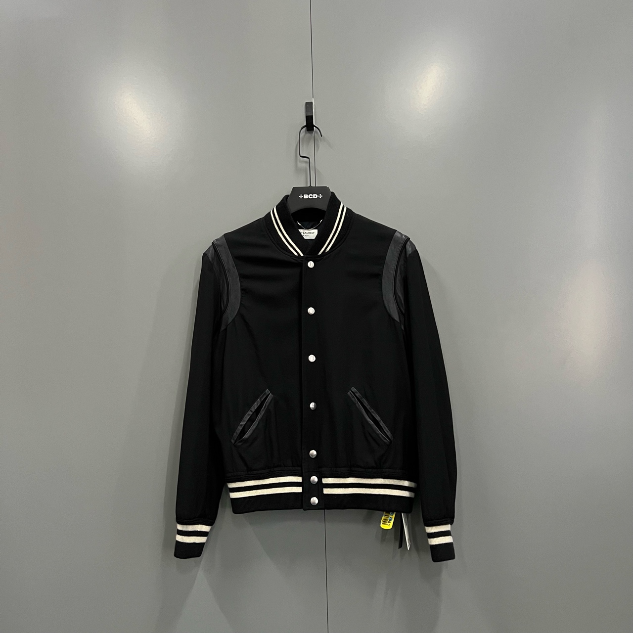 99新 YSL/圣罗兰 jp129  slp 黑白棒球外套 52码 005749