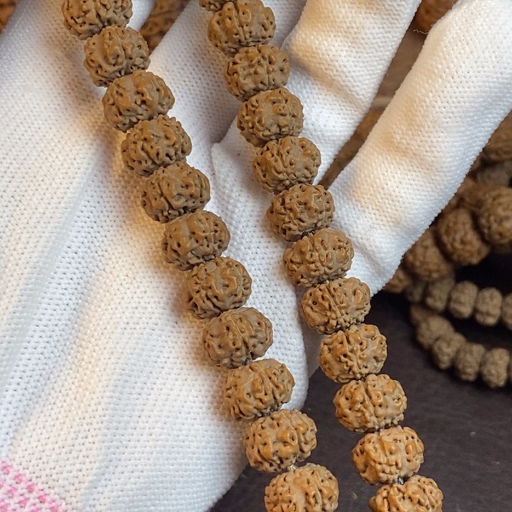 金刚菩提吊坠11平头梅花单圈33颗