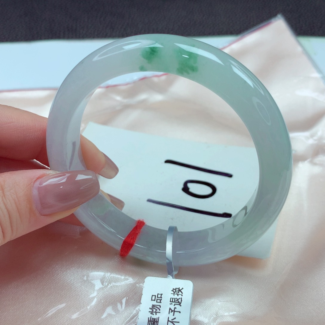 翡翠手镯未镶嵌手镯59