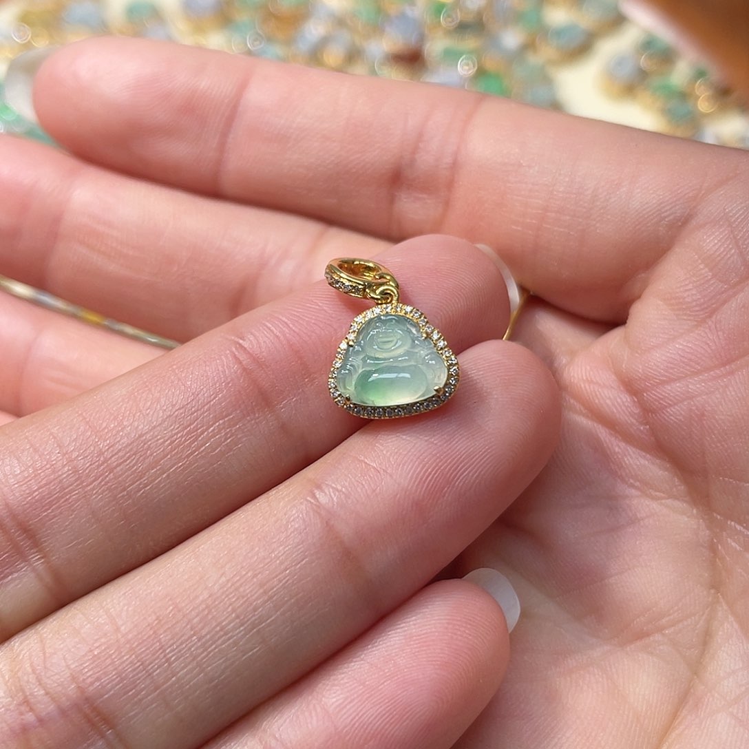 翡翠吊坠(不含链)18K金镶嵌